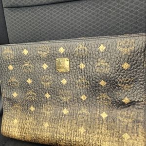 MCM DUSTED LEATHER CLUTCH